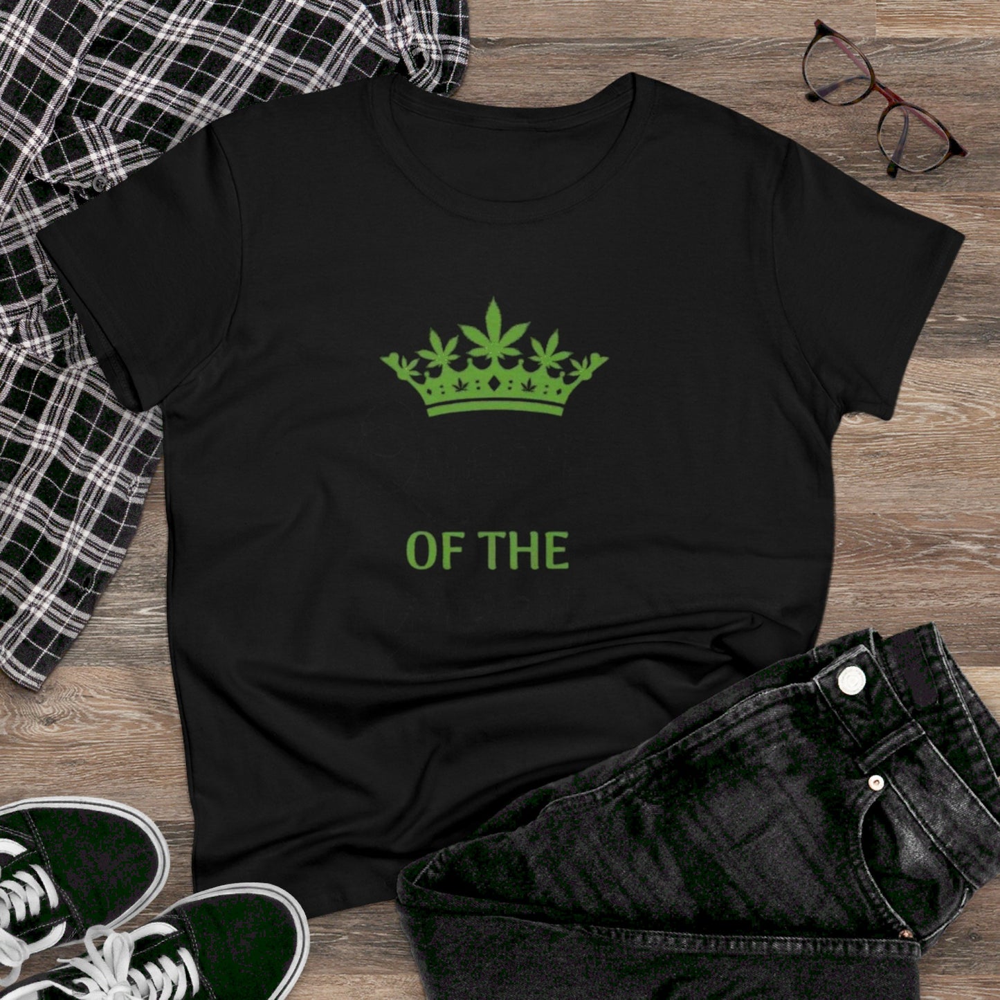 Queen of The Green Women's Midweight Cotton Tee